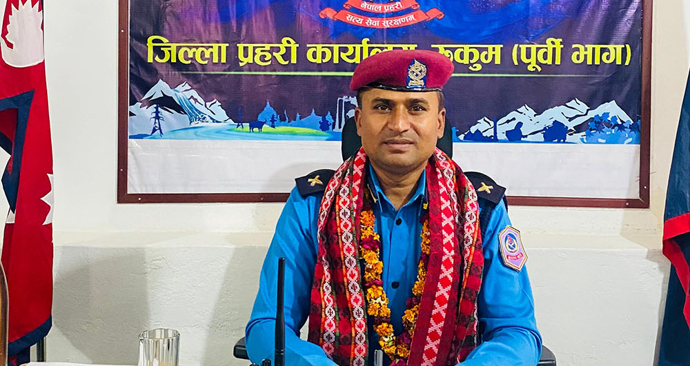 लुम्बिनी प्रदेश प्रहरी कार्यालयबाट डीएसपी उमाशंकर यादव सम्मानित
