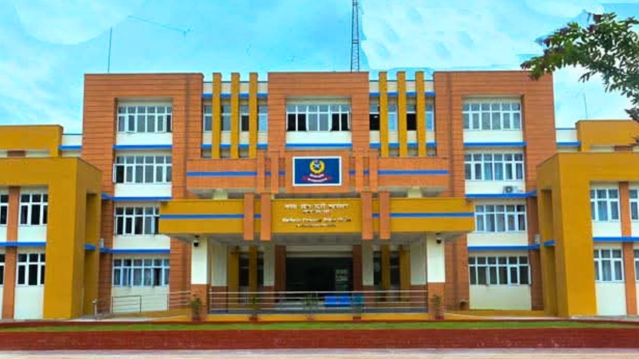 आत्महत्या प्रयासको दाबी विवादमा: डिआइजीले अस्वीकार गरे, प्रहरी जवानले दबाबको आरोप लगाए