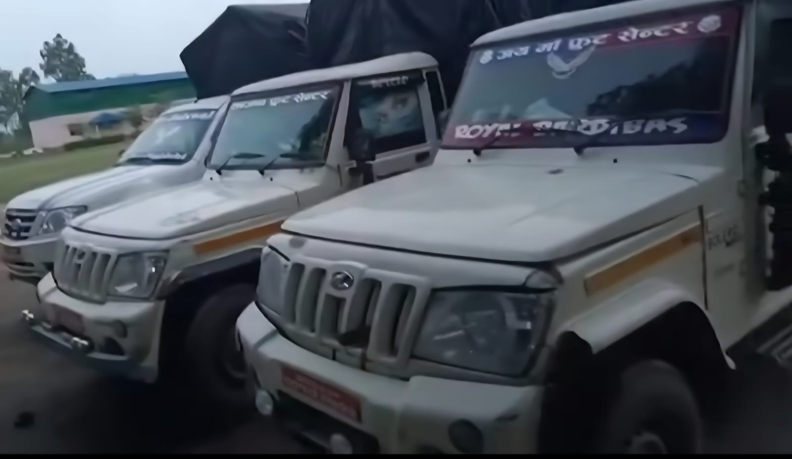 महोत्तरीबाट भारततर्फ तस्करी हुँदै गरेको तीन पिकअप चाइनिज स्याउ सशस्त्रको नियन्त्रणमा